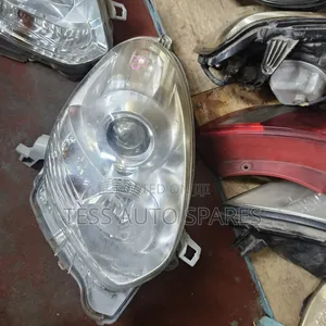 Passo 2008 Headlight Focus Type Non Xenon
