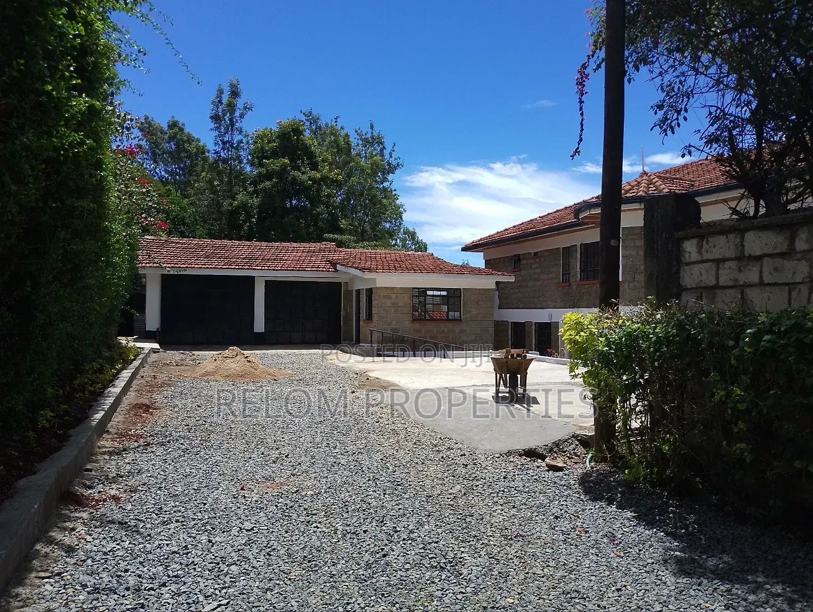 8bdrm Maisonette in Karen for rent