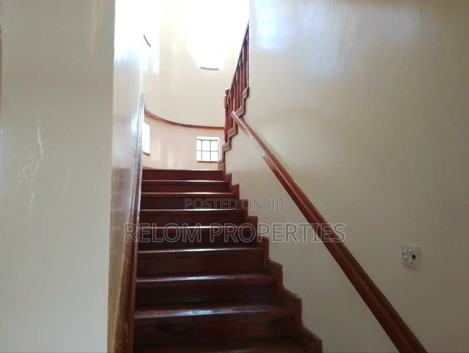 8bdrm Maisonette in Karen for rent