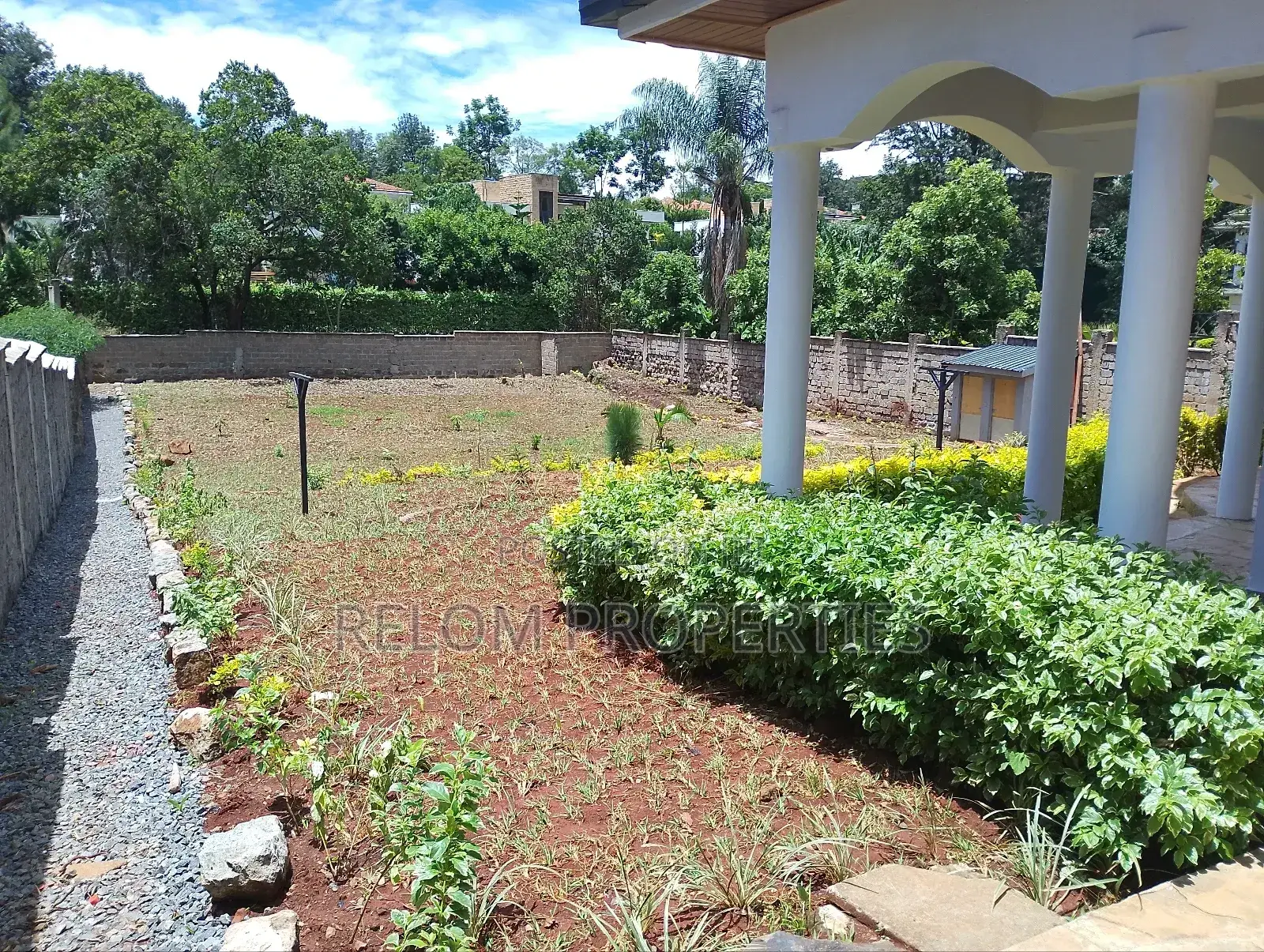 8bdrm Maisonette in Karen for rent