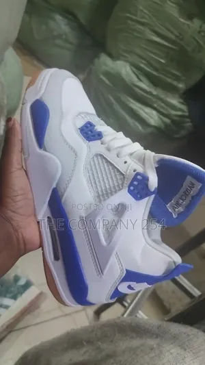 Designer Quality Leather Unisex Nike Jordan 4 Legit Sneakers