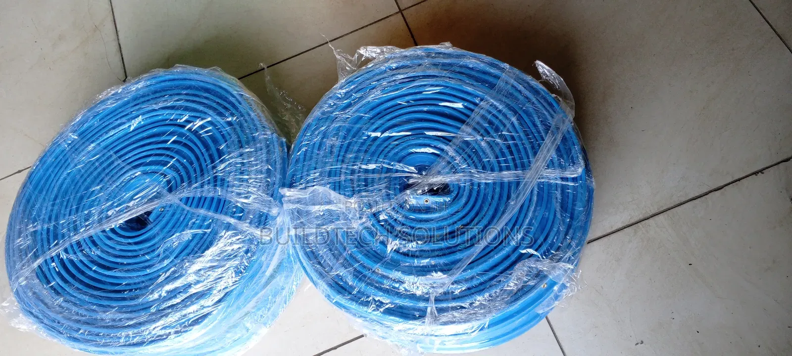 Blue in Colour Waterbar V20 15meters