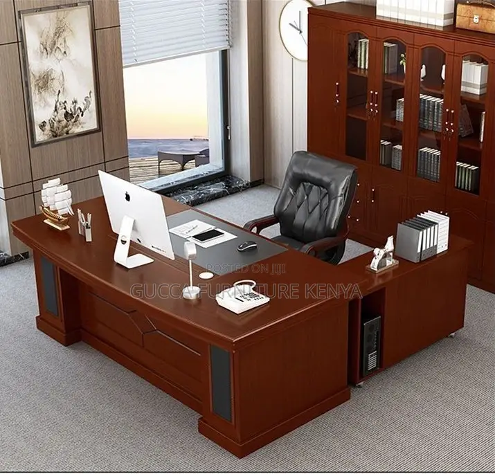 Office Table:1600mm Business Reception Mahogany Officetable