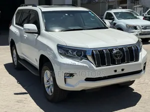 Toyota Land Cruiser Prado 2.7 2018 White