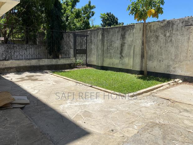 3bdrm Maisonette in Nyali for sale - thumbnail 8