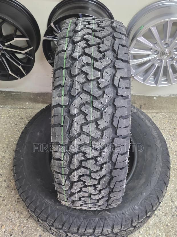225/65r17 Comforser Cf1100 - thumbnail 2