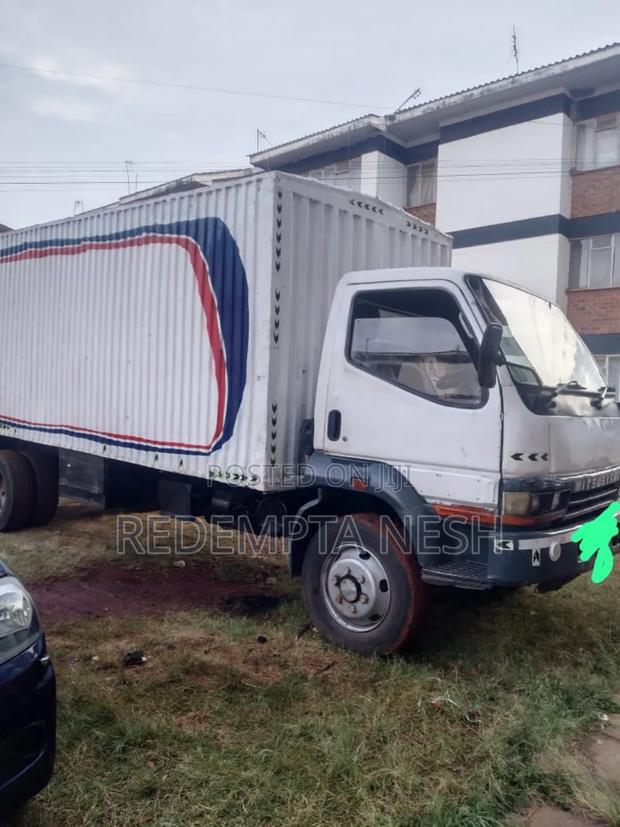 Second Hand Lorry - thumbnail 5