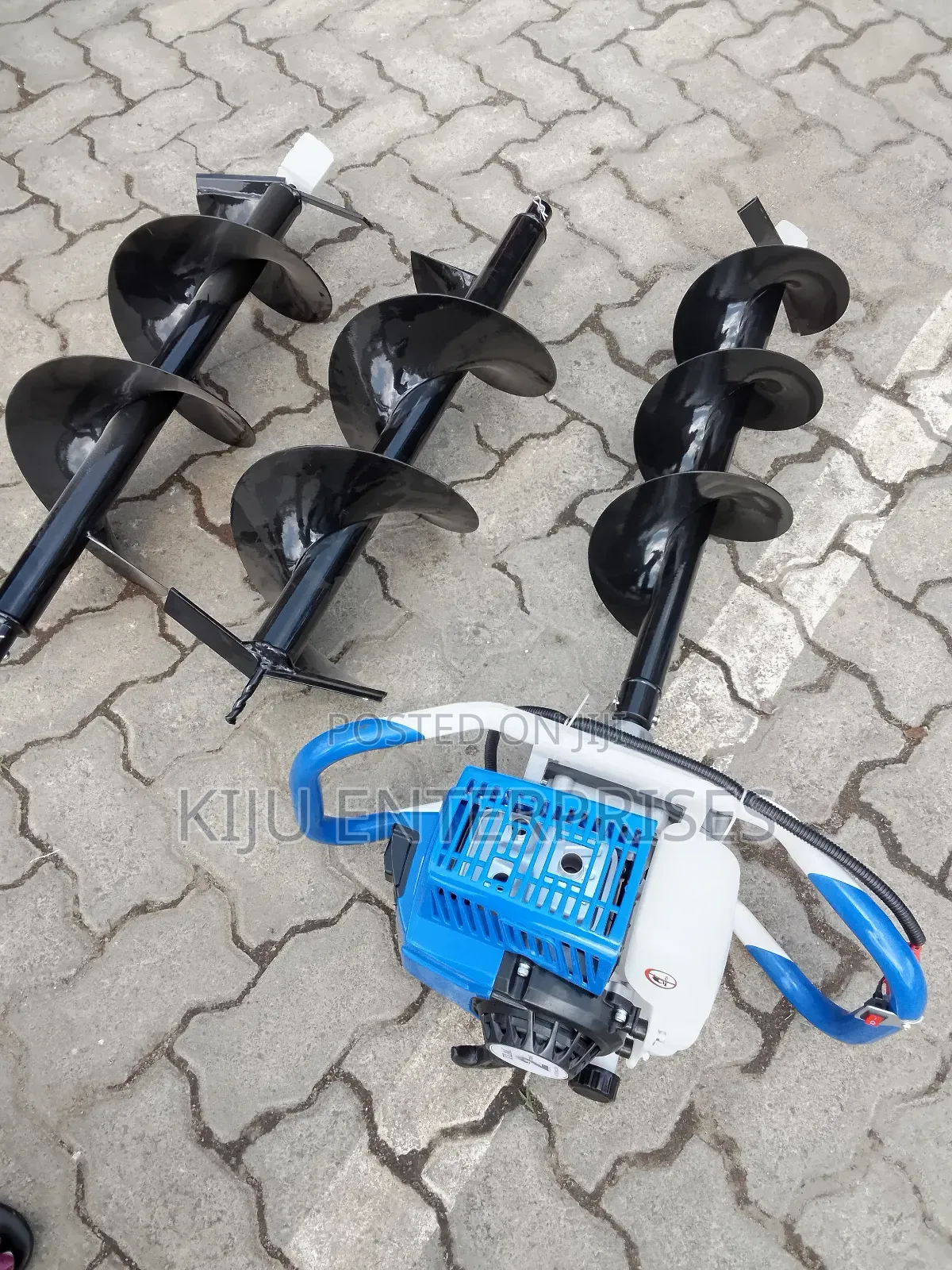 Earth Auger 2stroke Windsor Complete Set