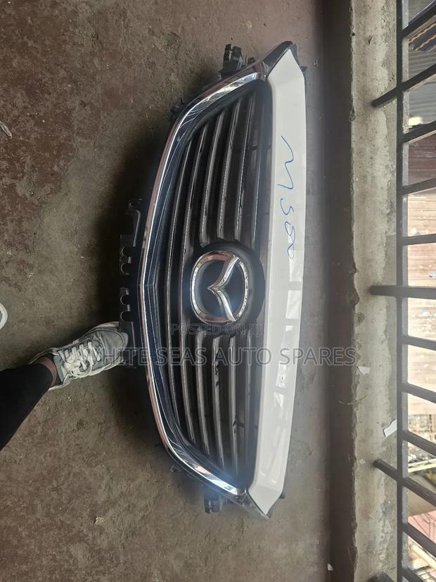 Mazda Atenza 2018 Grill