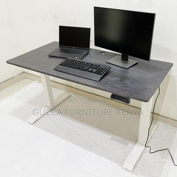 Office Tables:Flexidesk With Self-Veranda Wooden Surface - main view