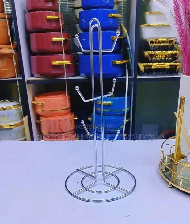 Silver Cup Stand - main view