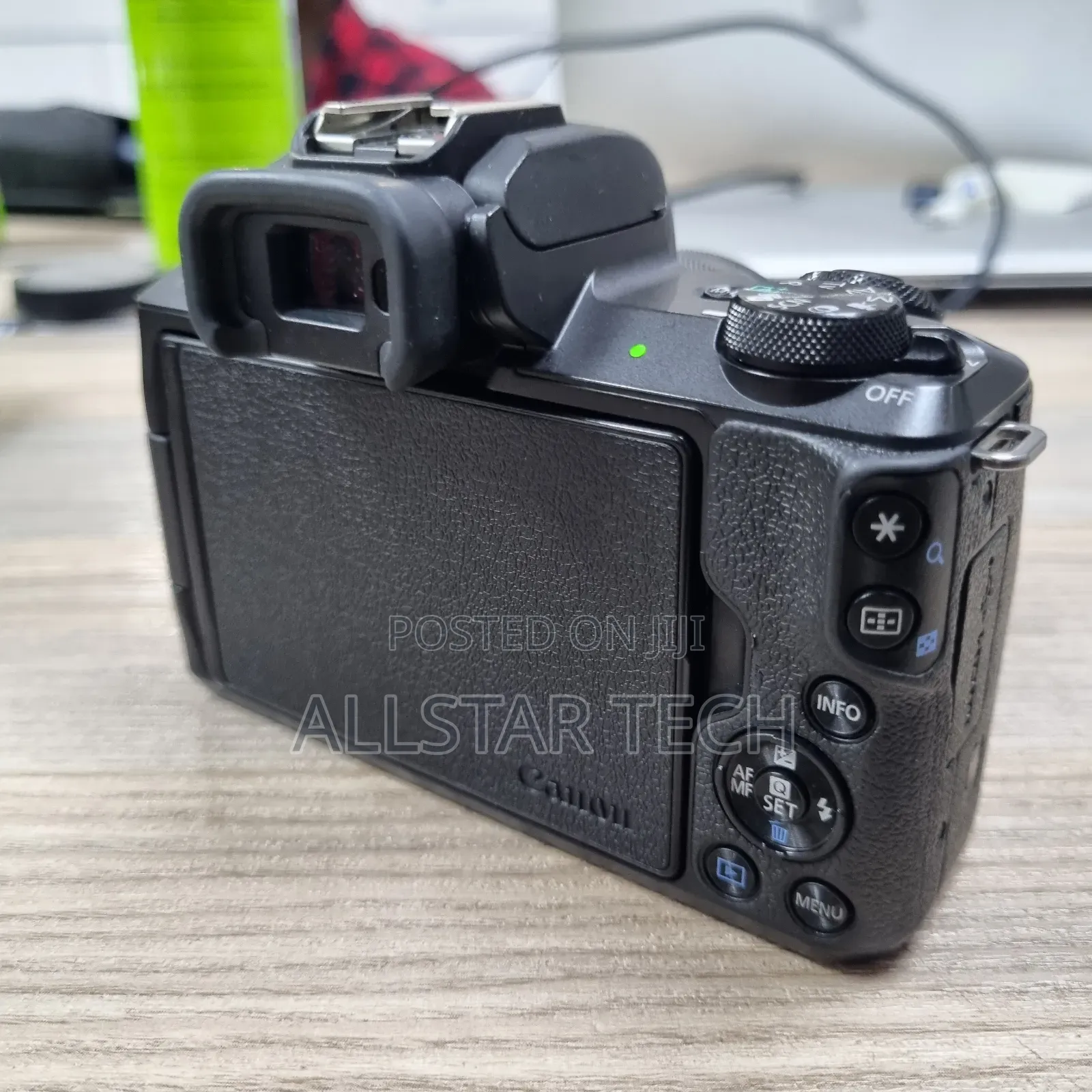 Canon Eos M50 Mirrorless Camera With 15-45mm