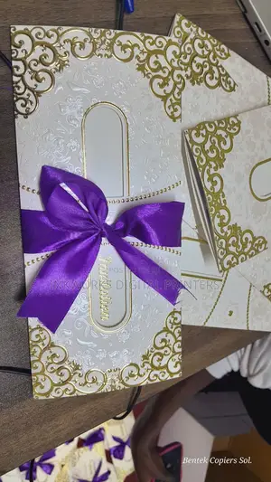 Eye-Catching Wedding Cards Printing