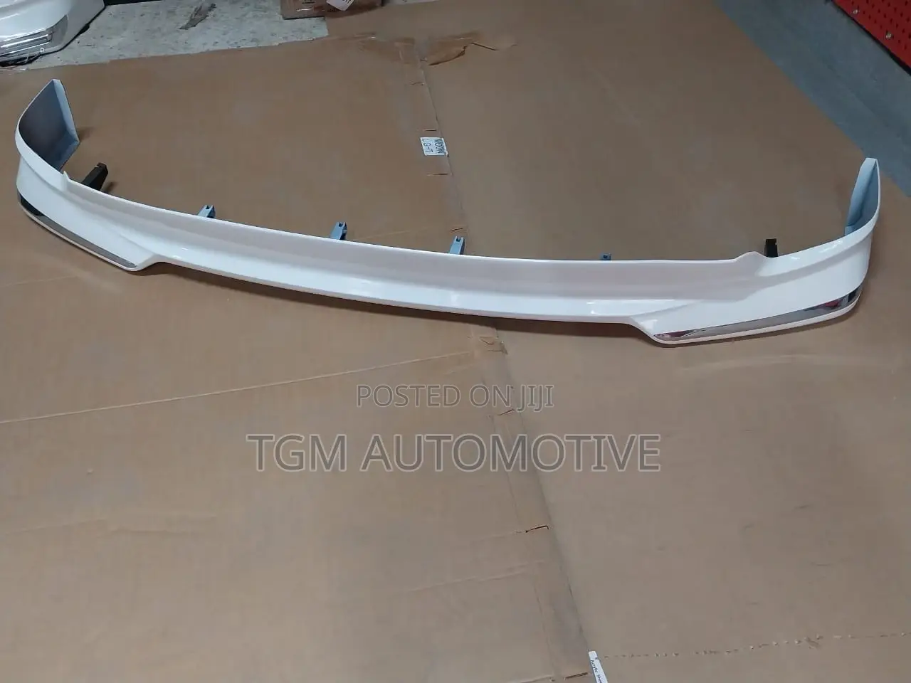 Front Bumper Lip for Land Cruiser 2013 Without Led