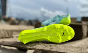 Lightweight Ultra Green Ultimate Fg/Ag Football Boots