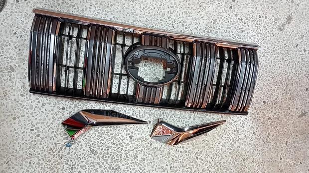Land Cruiser Prado Fj 150 Grille 2018