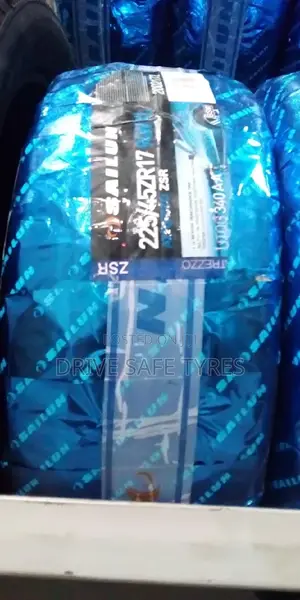 225/45 R17 Sailun Tyre