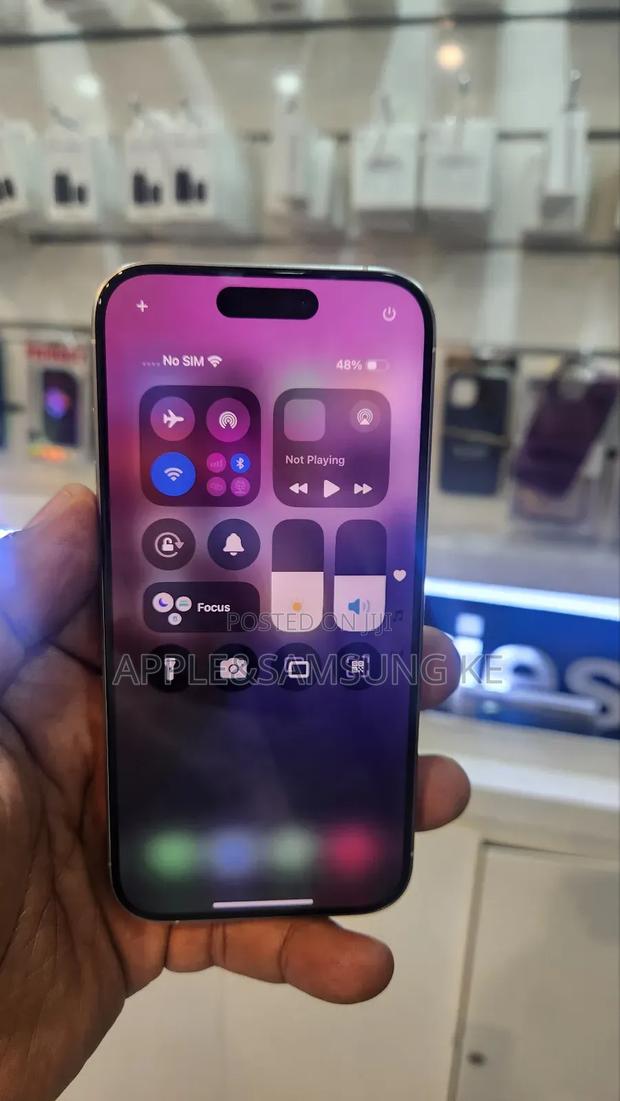 Apple iPhone 15 Pro 256 GB Rose Gold - thumbnail 5