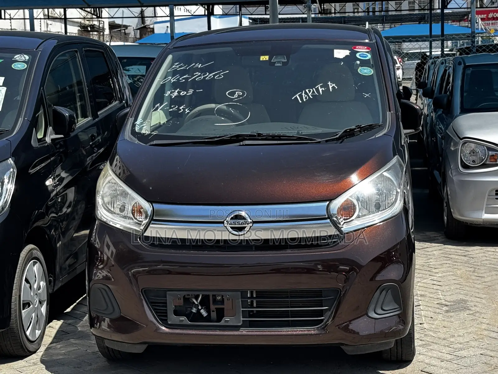 Nissan Dayz 2018 Brown