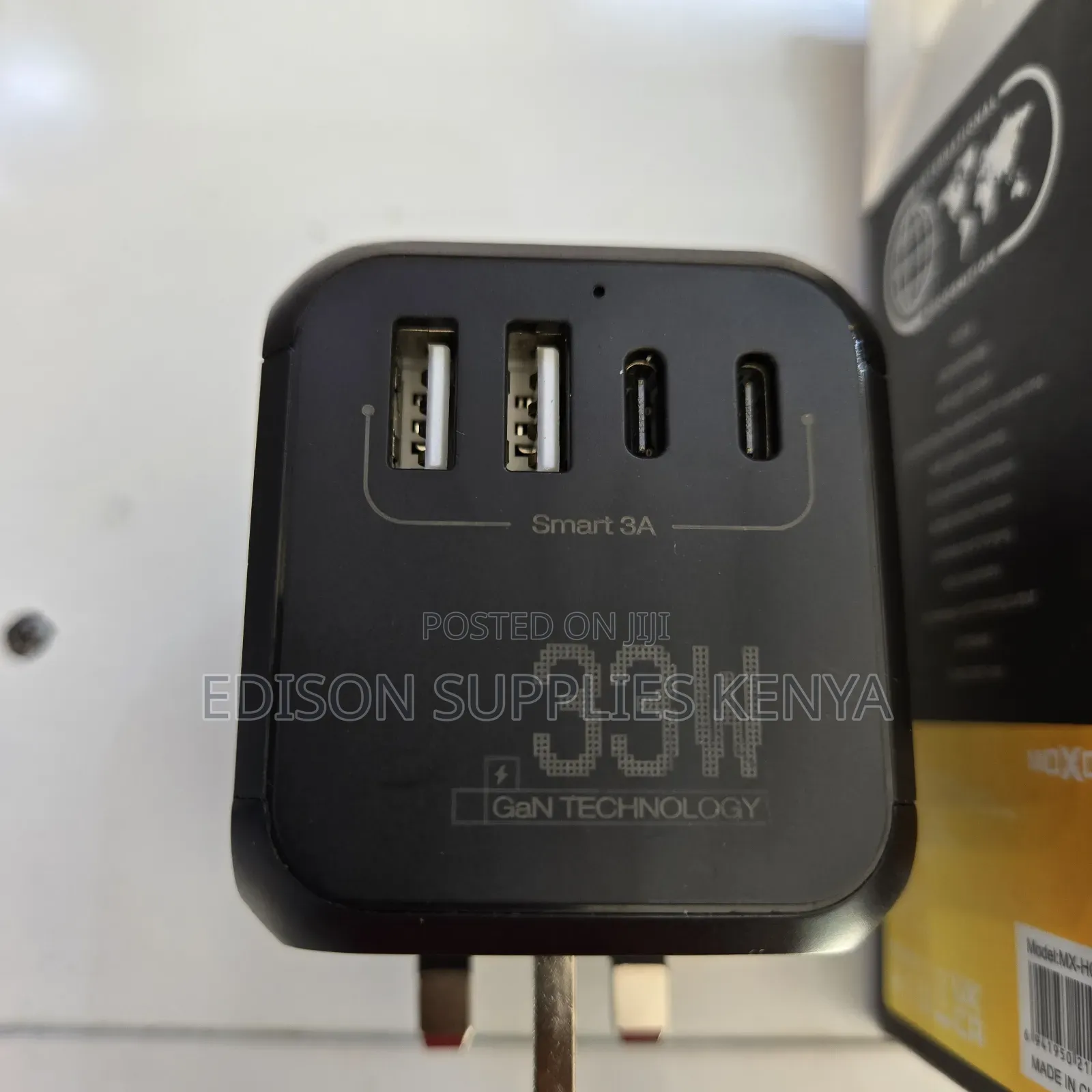 Gan Travel Adaptor 33watts Universal Multiplug Adapter Usb