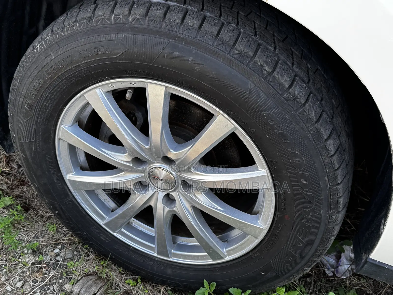 Toyota Harrier 2.0 Turbo 4WD 2018 White