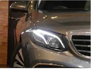 Mercedes-Benz E400 2019 Silver