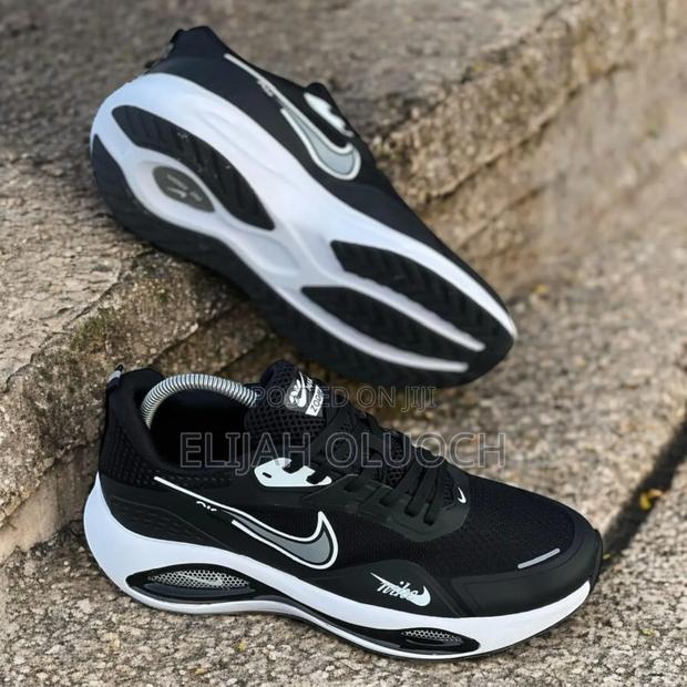 Nike Trainer - thumbnail 4