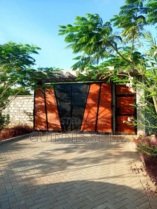 Kilifi Bofa - main view