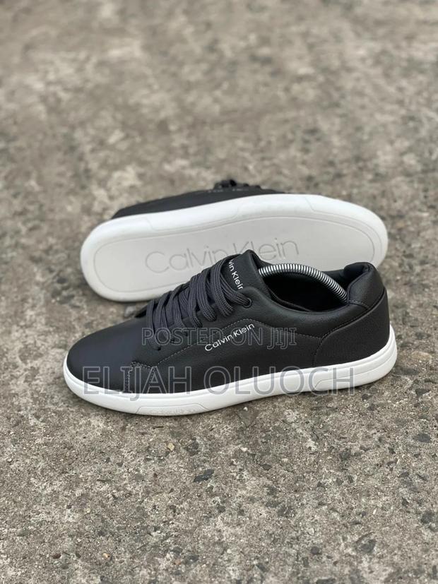 Men Sneakers Casual - main view