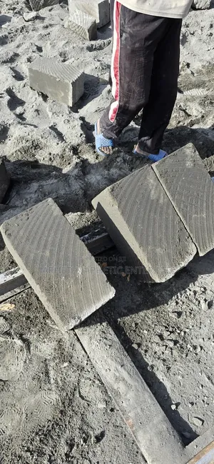 Ndarugo Stones^Machine Cut Stones