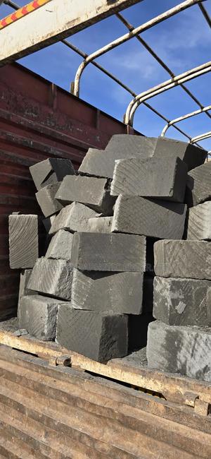 Ndarugo Blocks/^Machine Cut Stones - main view