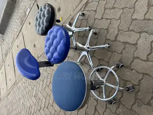 Pedicure Wheels Stool Chair