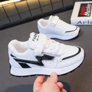*Nb Kids Sneakers