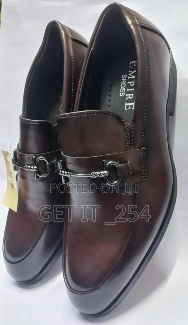 _Quality Official Restocked_
_Size 39- 45_