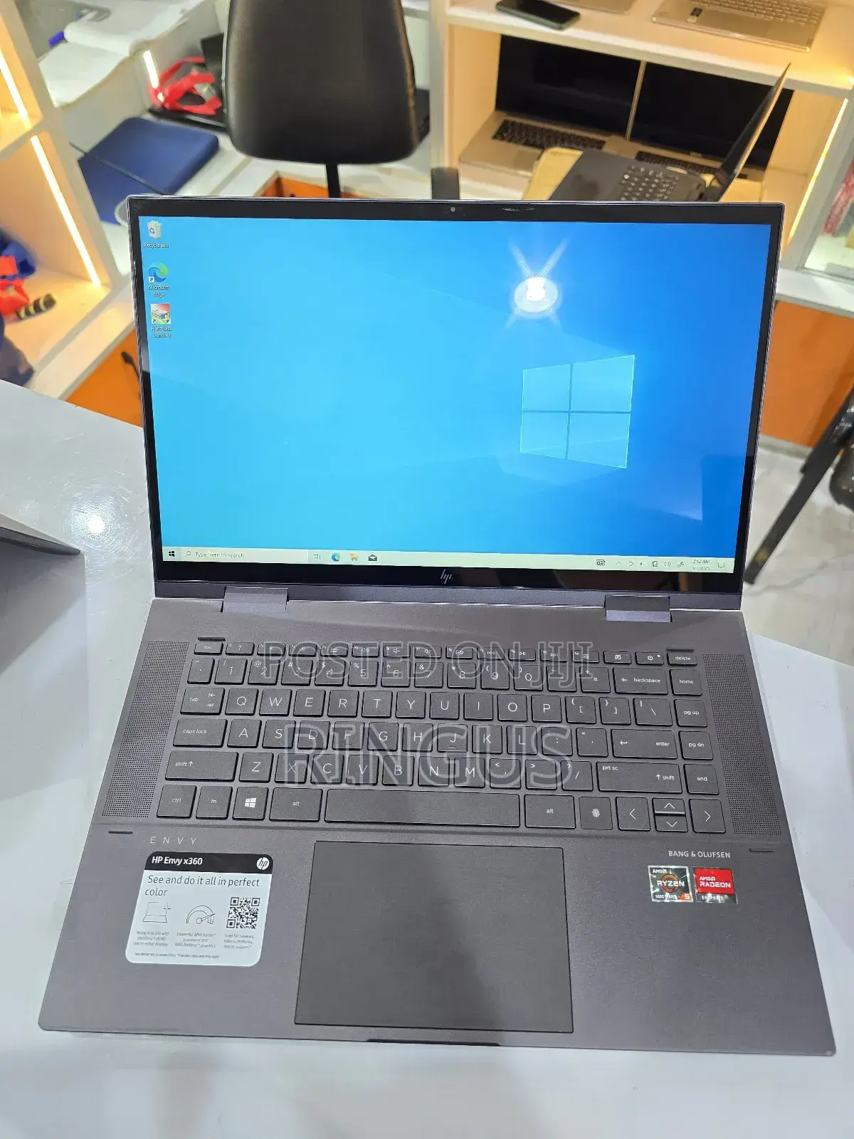 Laptop HP Envy X360 15t 16GB AMD Ryzen 5 SSD 256GB