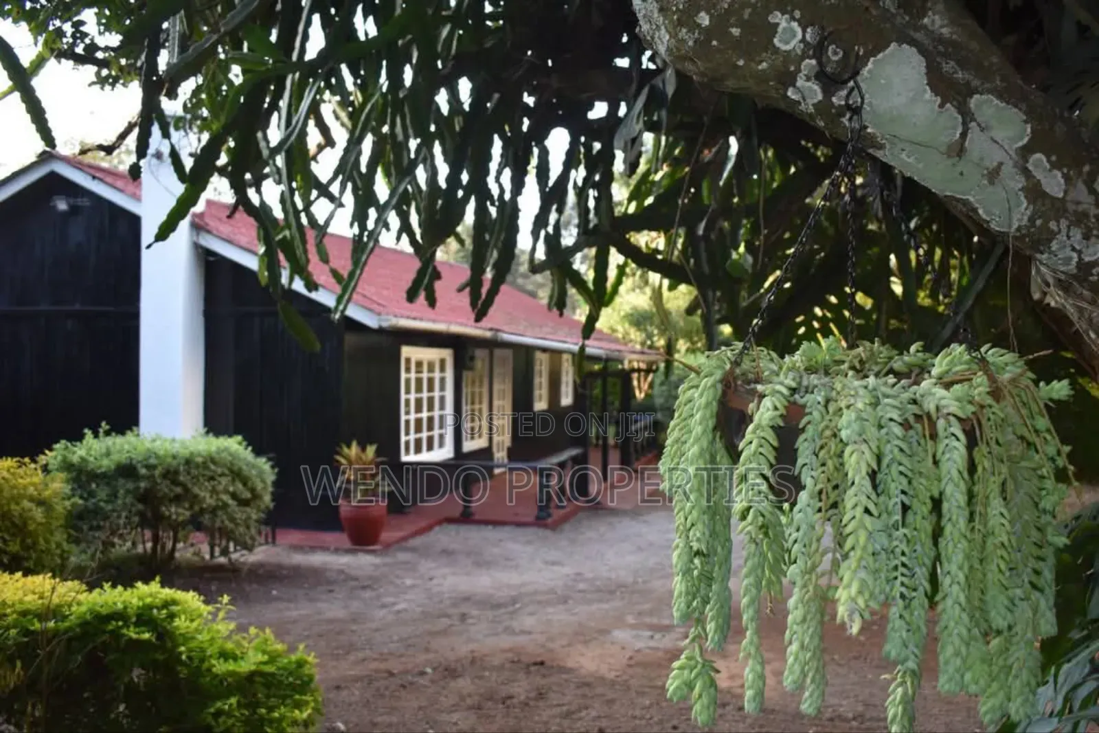 3bdrm Bungalow in Karen for rent