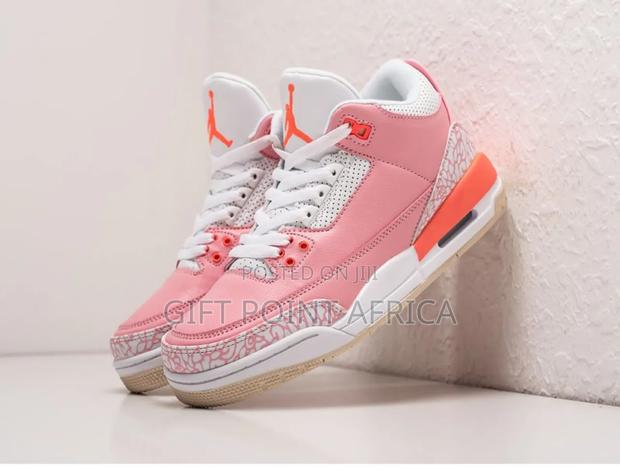 Jordan 3 Retro Rust Pink Leather - main view