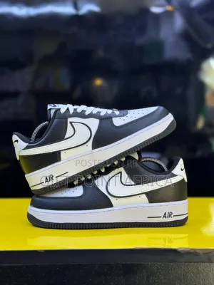 The Nike Airforce 1 Low “Panda”.