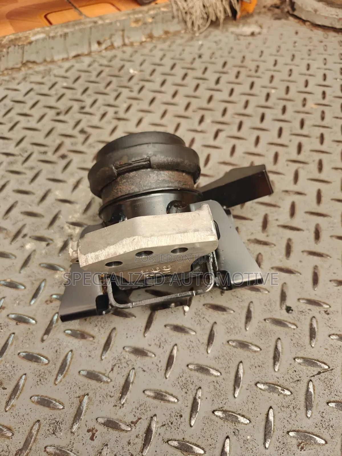Suzuki Sx4 S-Cross Engine Mount Brand New Oem Original