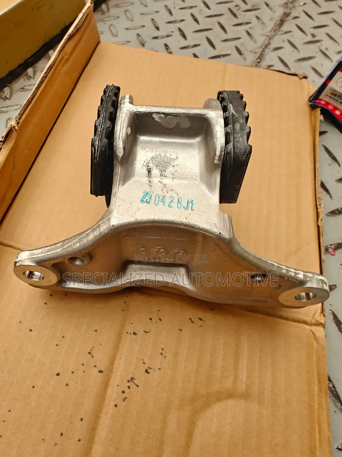 Suzuki Sx4 S-Cross Brand New Original Oem Engine Mount