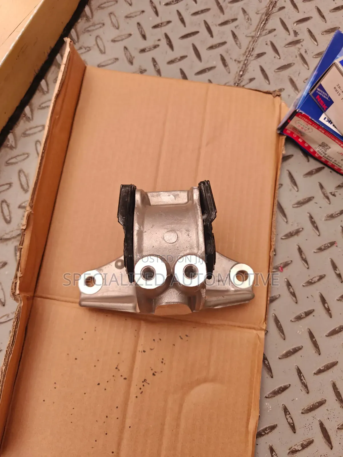 Suzuki Sx4 S-Cross Brand New Original Oem Engine Mount
