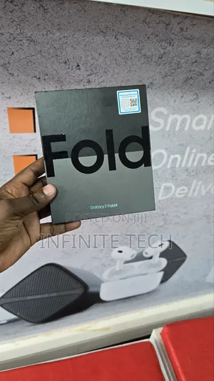 New Samsung Galaxy Z Fold4 256 GB Black