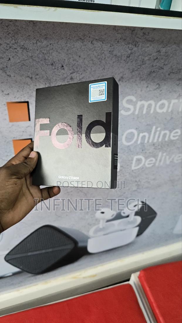 New Samsung Galaxy Z Fold4 256 GB Black - thumbnail 3