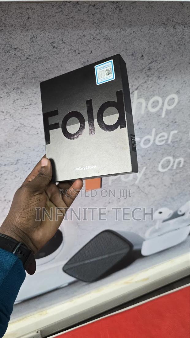 New Samsung Galaxy Z Fold4 512 GB Black - thumbnail 2