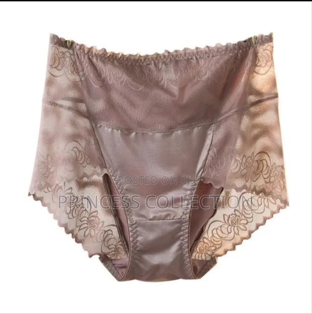 Plus Size Lace Panties - thumbnail 3