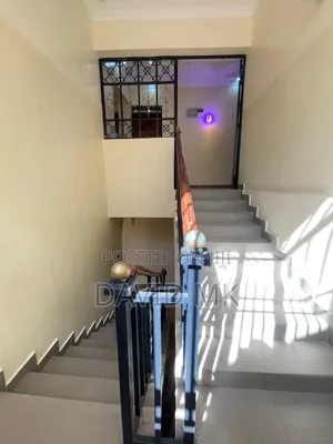 5bdrm Maisonette in Membley Eastern for rent