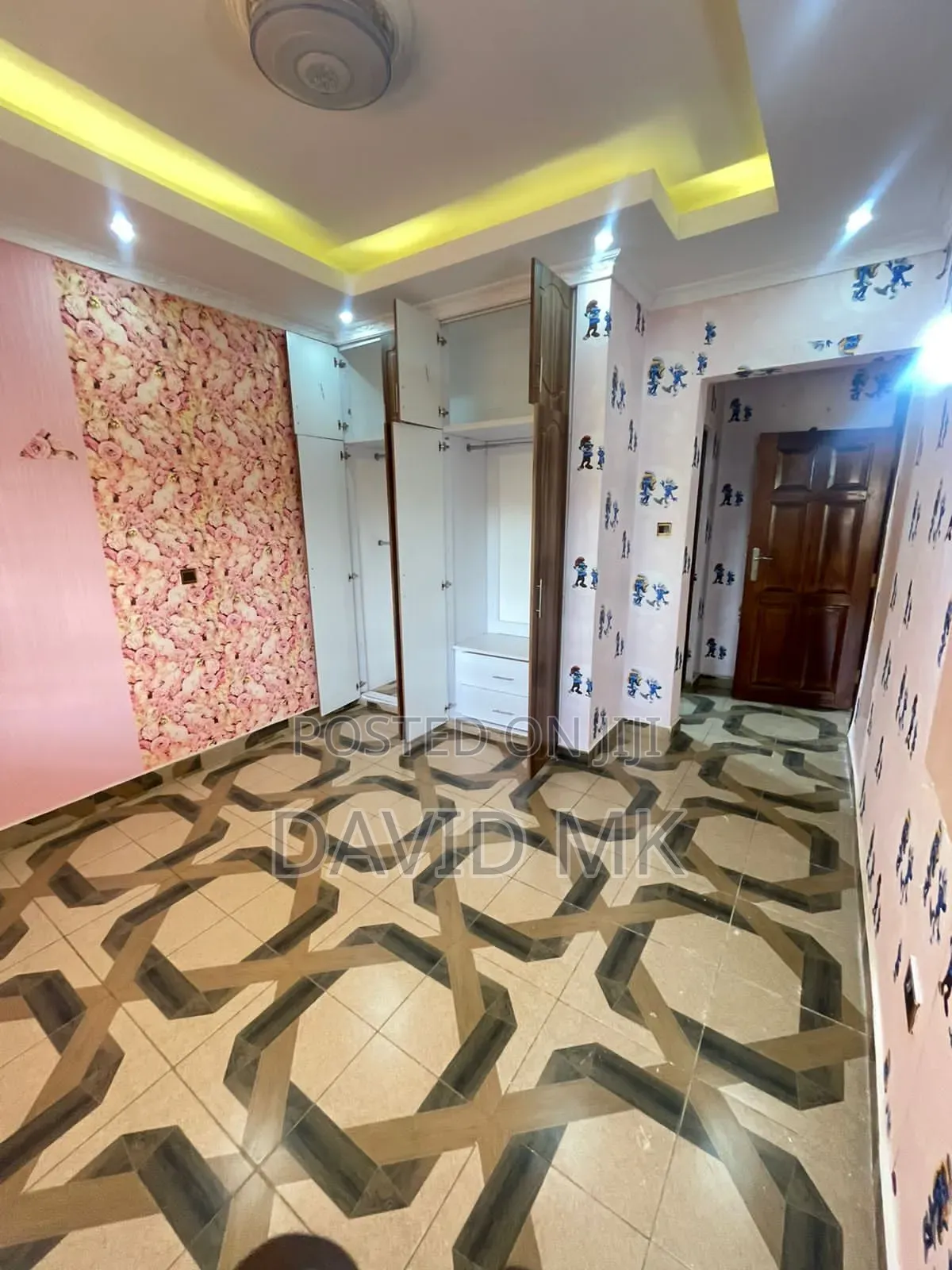 5bdrm Maisonette in Membley Eastern for rent