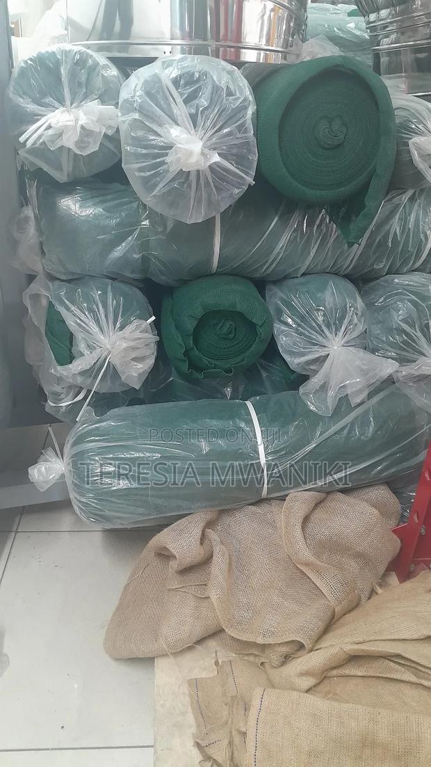 Construction  Building  Nets/ Scaffolding/Safety Netting - main view