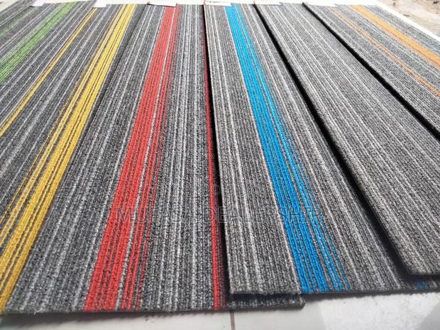 Perfect Look Carpet Tiles - main view