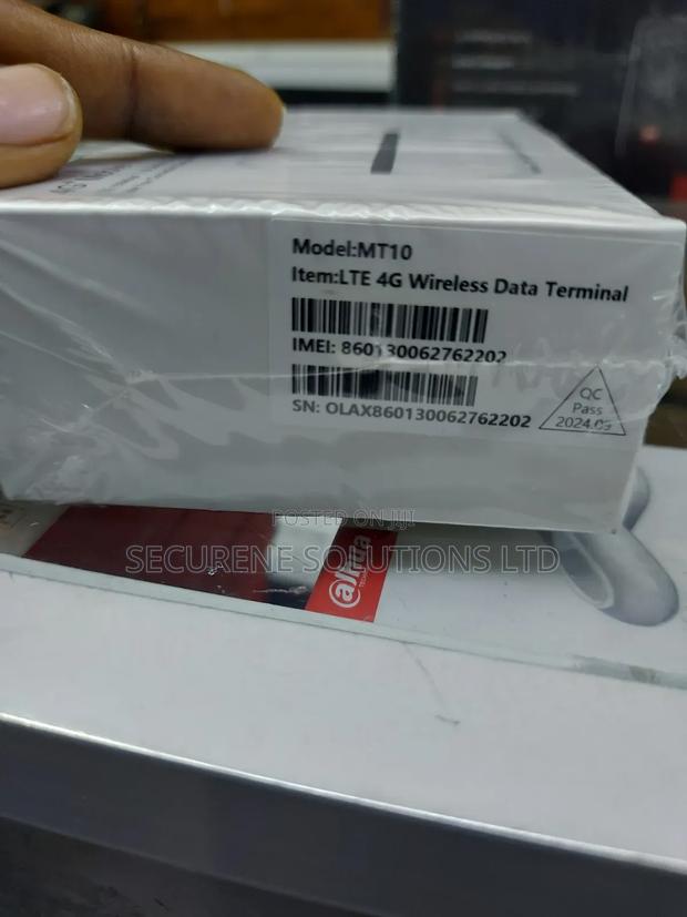 Olax Mt10 4g+ Mobile Wifi Router - thumbnail 3